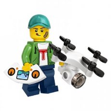 LEGO® Serie 20 N° 16 N° 16 LEGO® jongen met drone